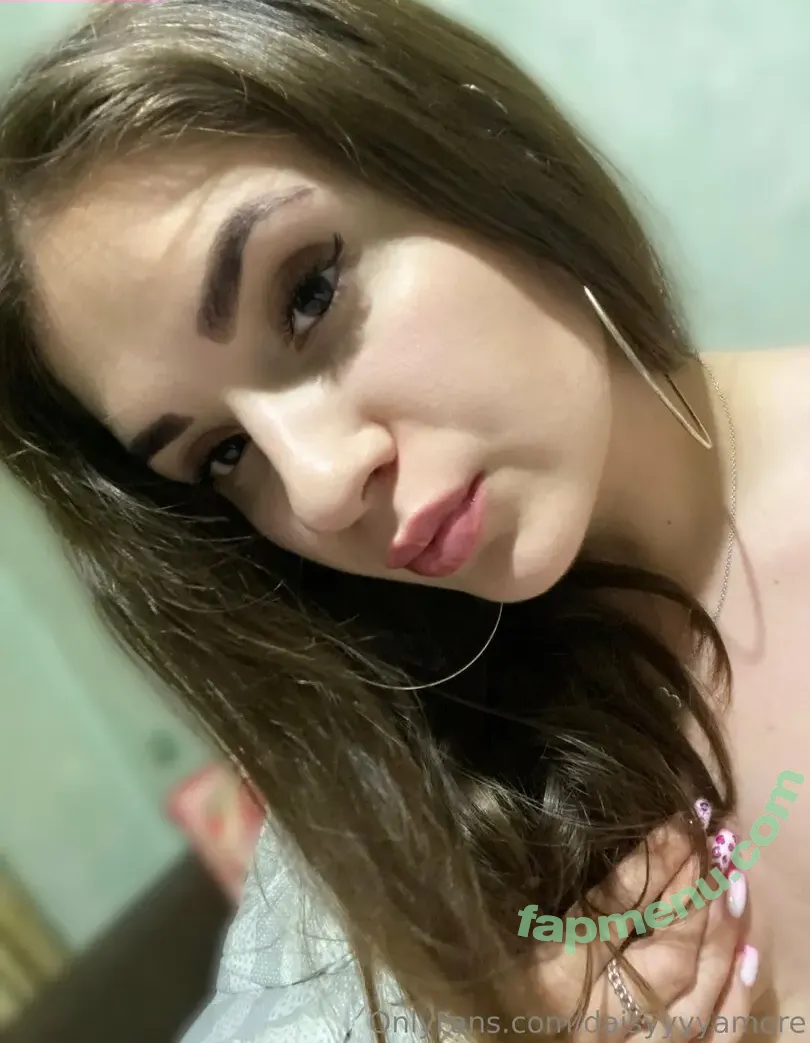 daisyyyyamore nude photo #0028 (daisyyyyamore)