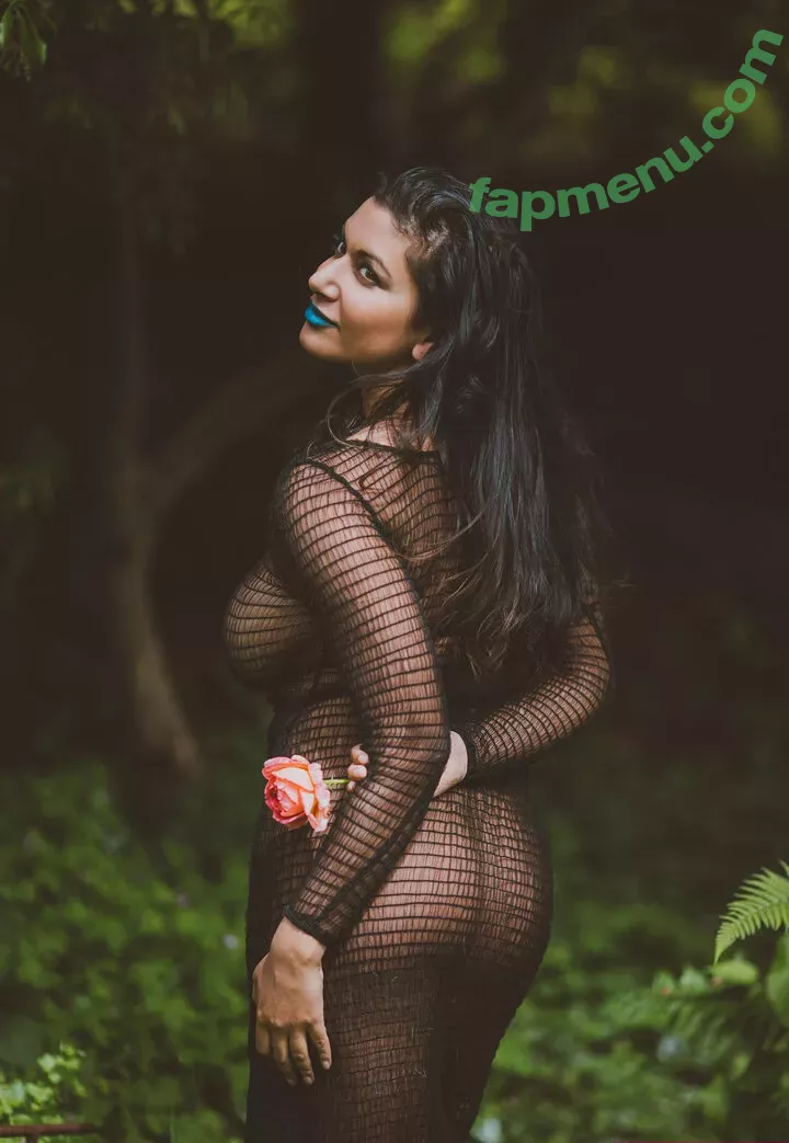 Dakini nude photo #0082 (Carla White / Devi / devithemodel / googlymonstor)