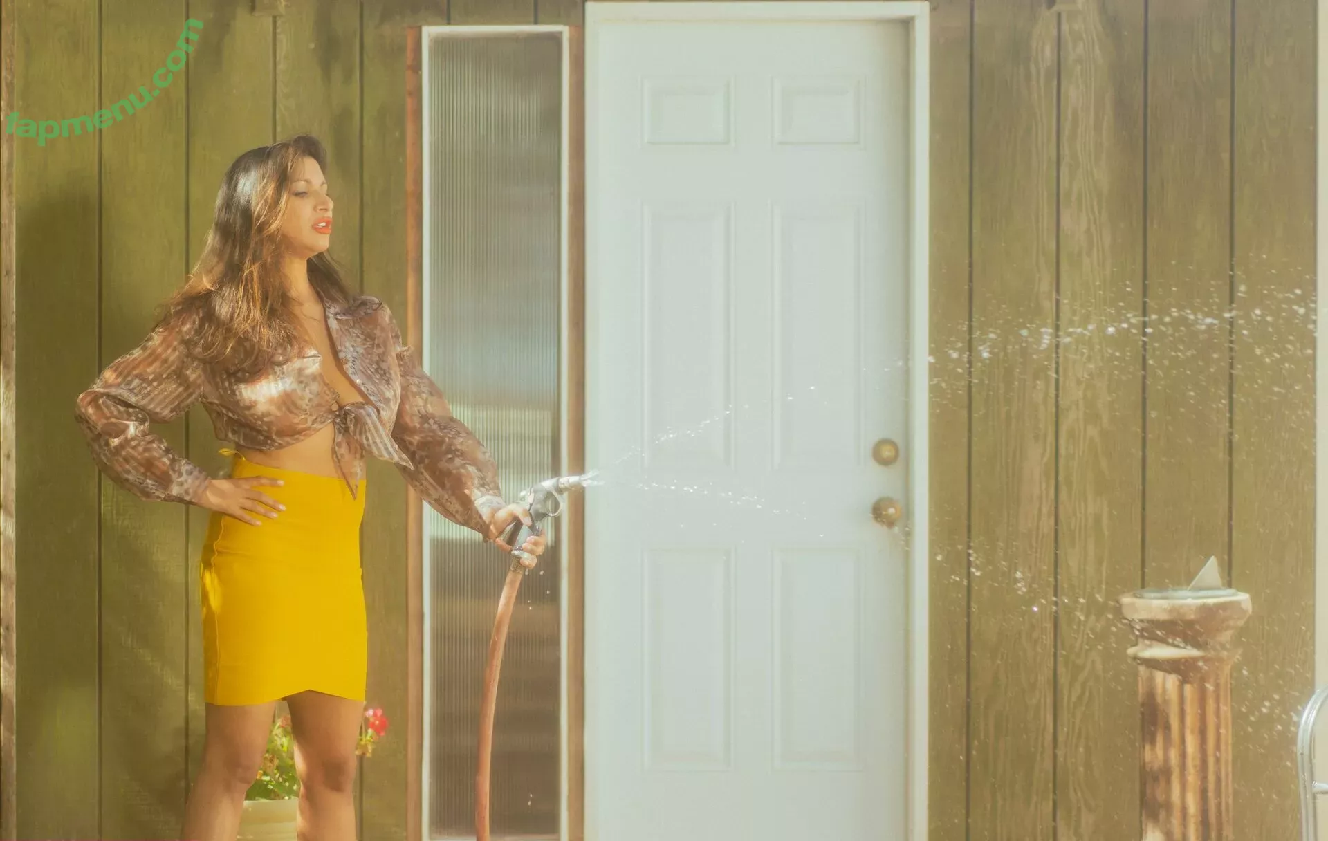 Dakini nude photo #0144 (Carla White / Devi / devithemodel / googlymonstor)