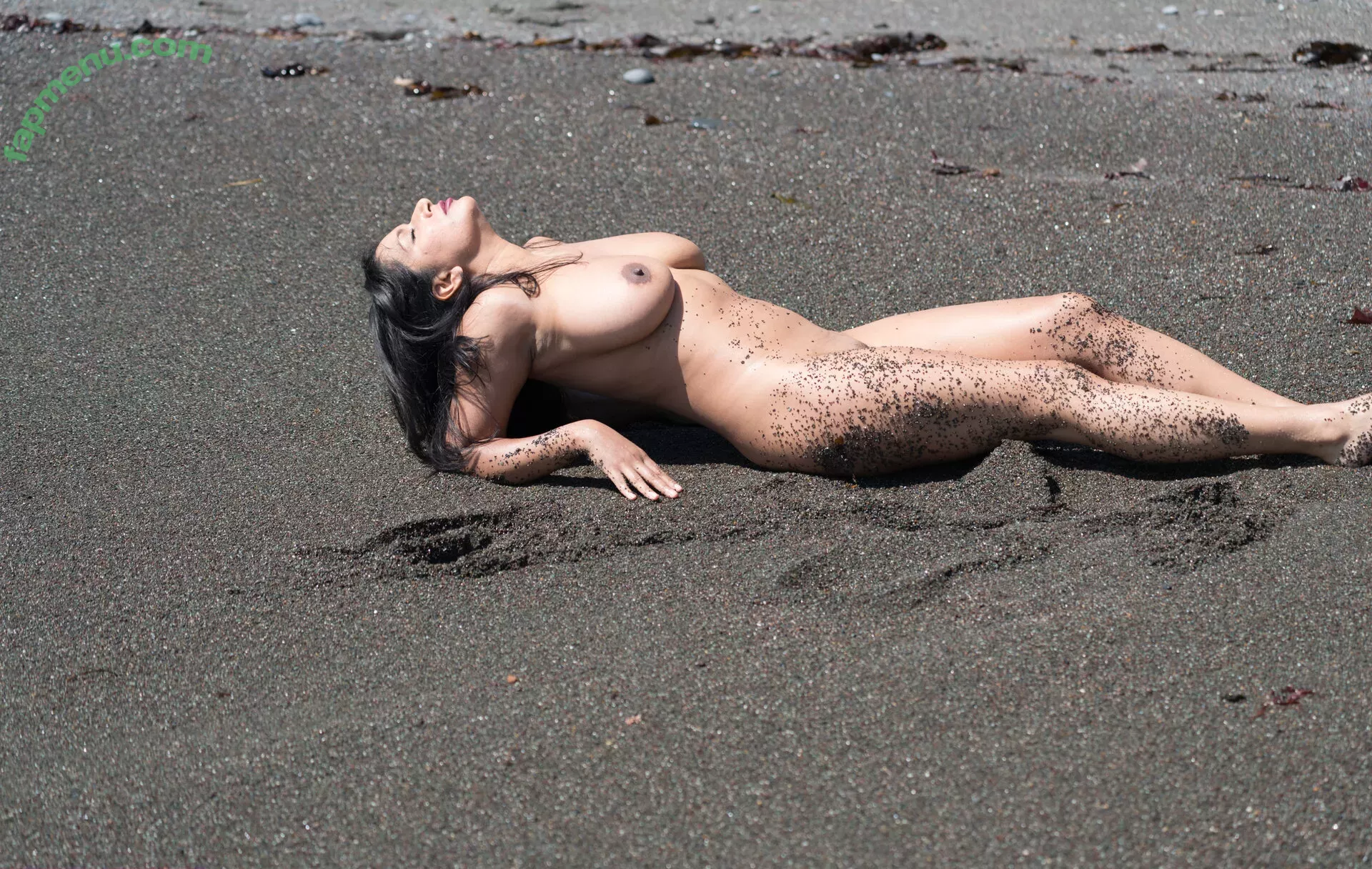 Dakini nude photo #0399 (Carla White / Devi / devithemodel / googlymonstor)