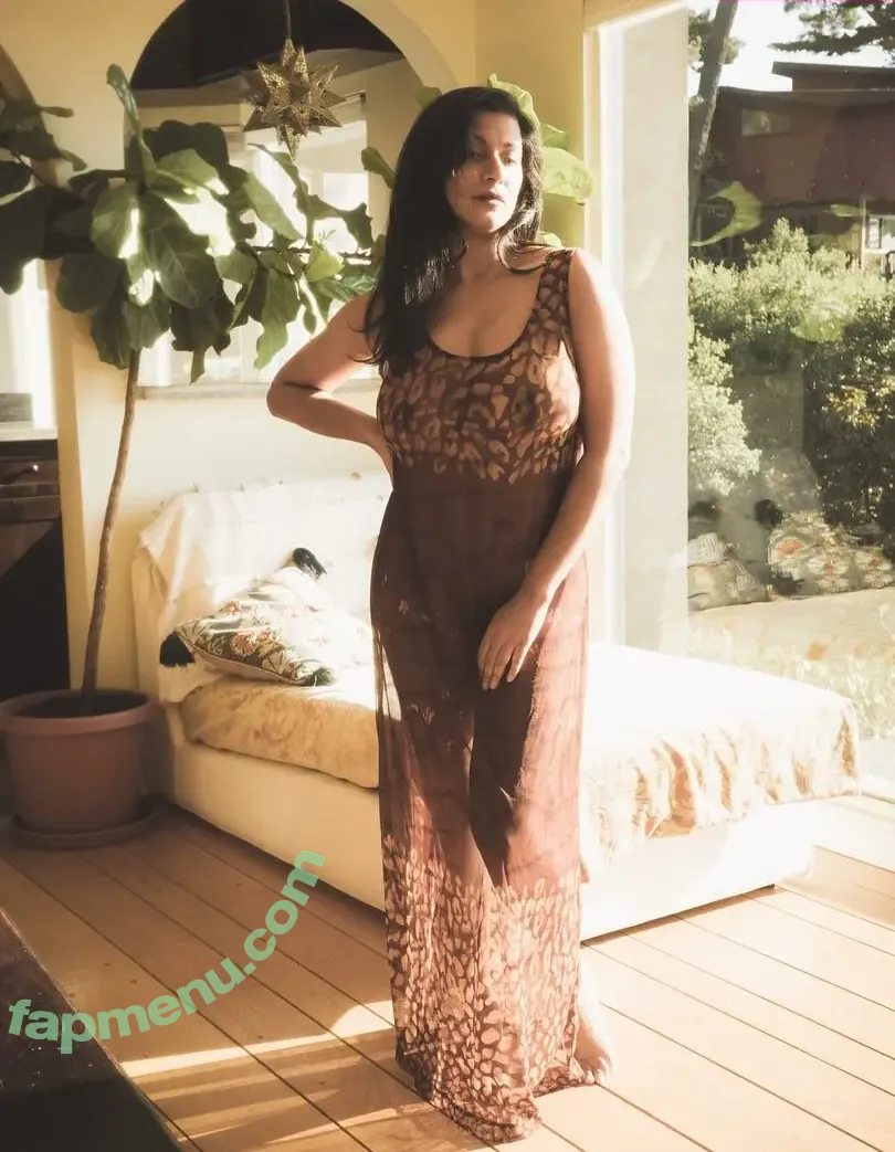 Dakini nude photo #1315 (Carla White / Devi / devithemodel / googlymonstor)