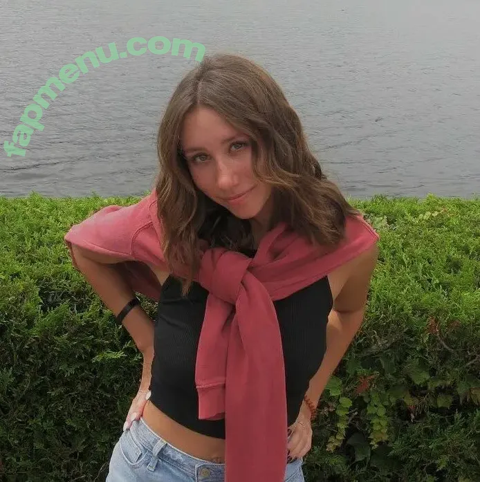 Dakota B ASMR nude photo #0037 (dakotaasmryt / dakotabasmr)