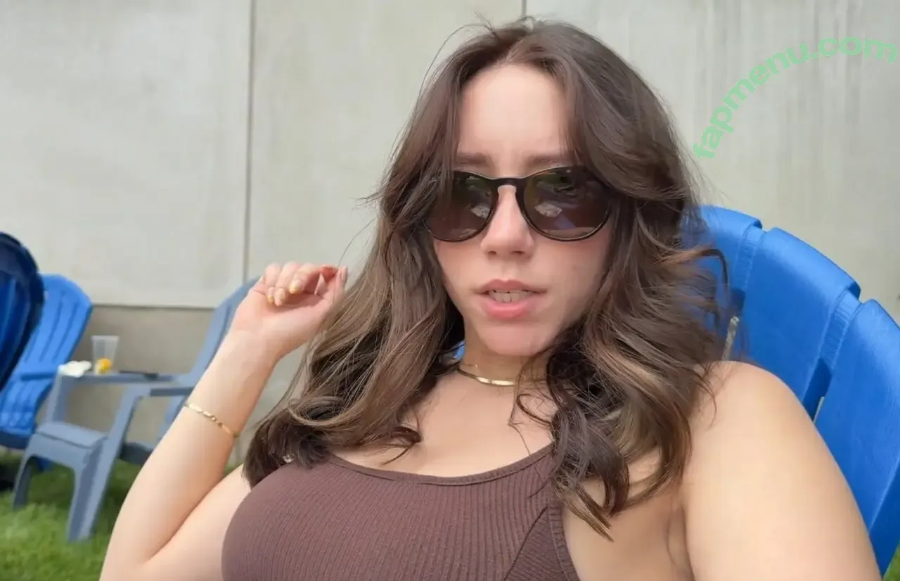 Dakota B ASMR nude photo #0094 (dakotaasmryt / dakotabasmr)