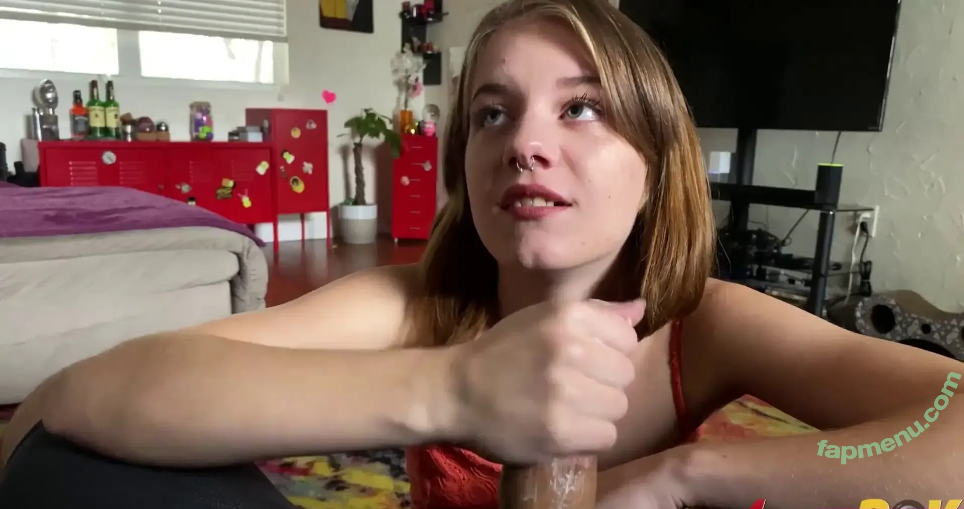 Dakota Burns nude photo #0030 (Thedakotaburns)