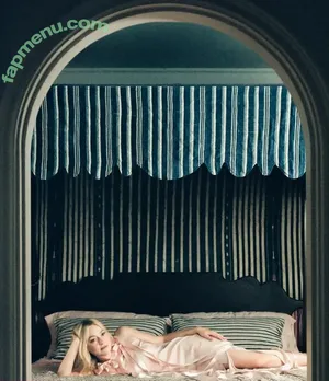 Dakota Fanning / dakota_fanning / dakotafanning nude photo #0563