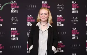 Dakota Fanning / dakota_fanning / dakotafanning nude photo #0644