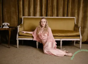 Dakota Fanning / dakota_fanning / dakotafanning nude photo #0648
