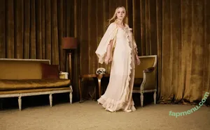 Dakota Fanning / dakota_fanning / dakotafanning nude photo #0654