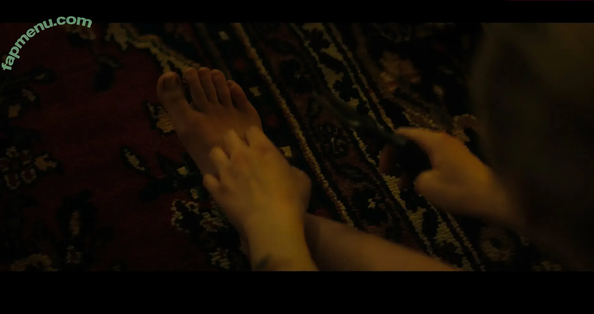 Dakota Fanning nude photo #0613 (dakota_fanning / dakotafanning)