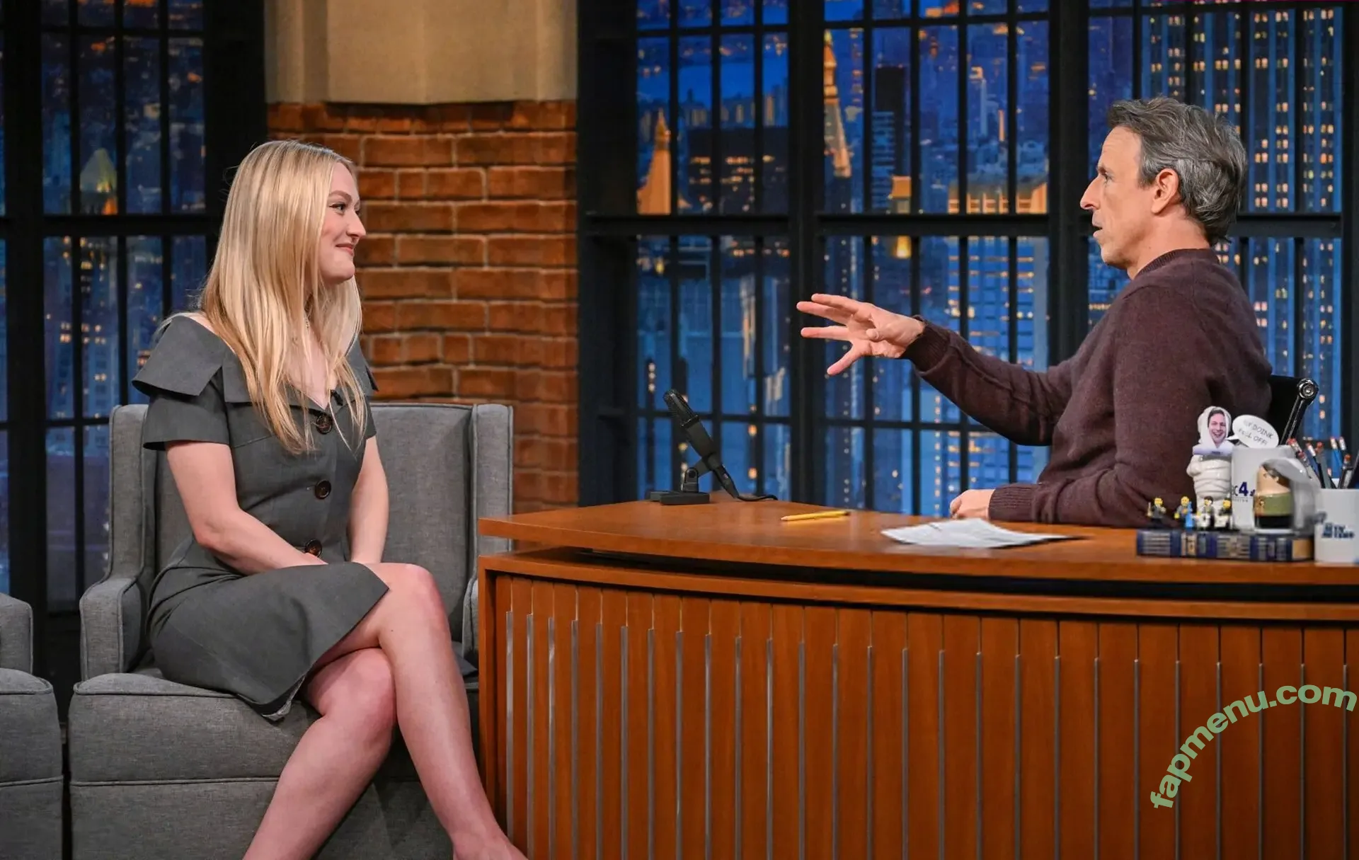 Dakota Fanning nude photo #0625 (dakota_fanning / dakotafanning)