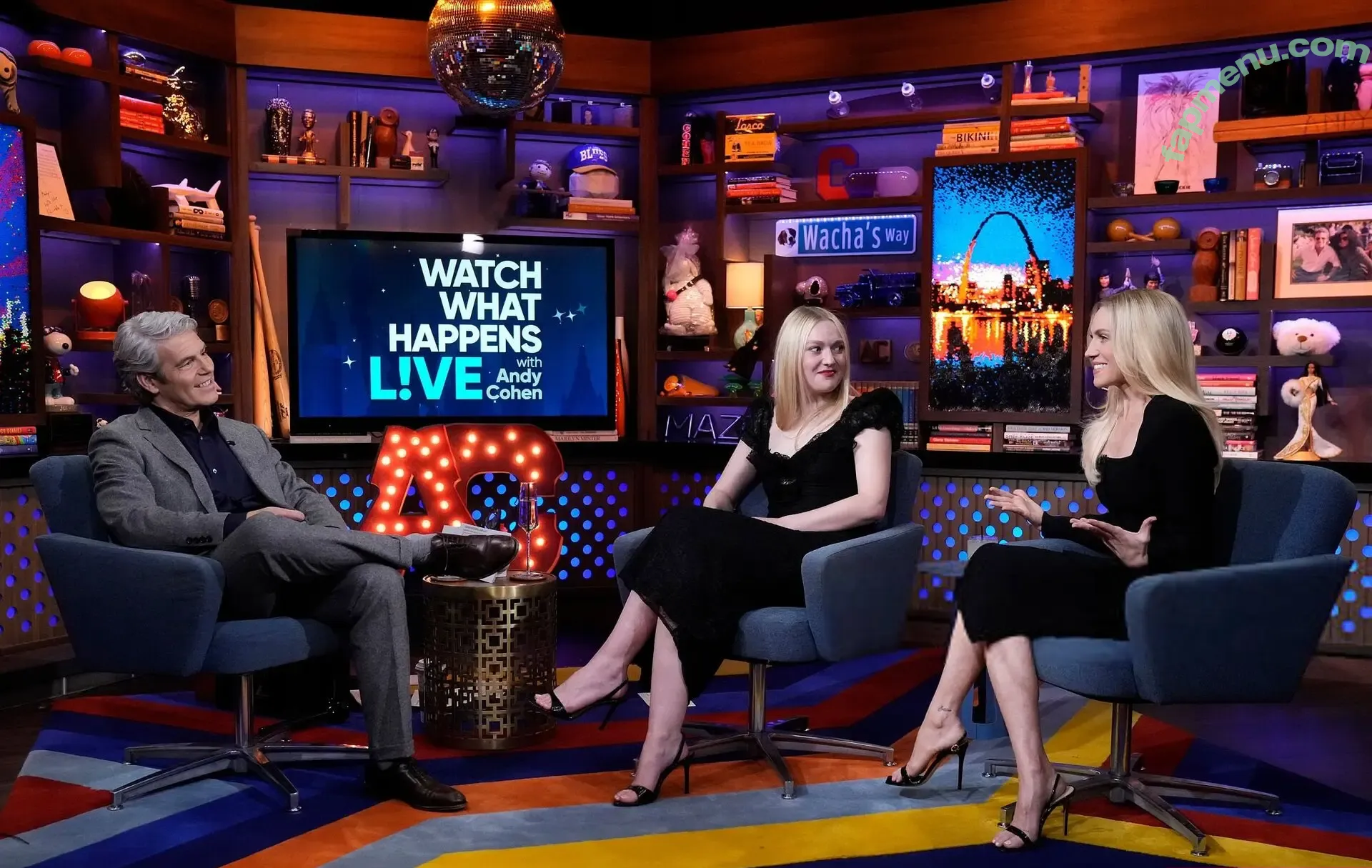 Dakota Fanning nude photo #0633 (dakota_fanning / dakotafanning)