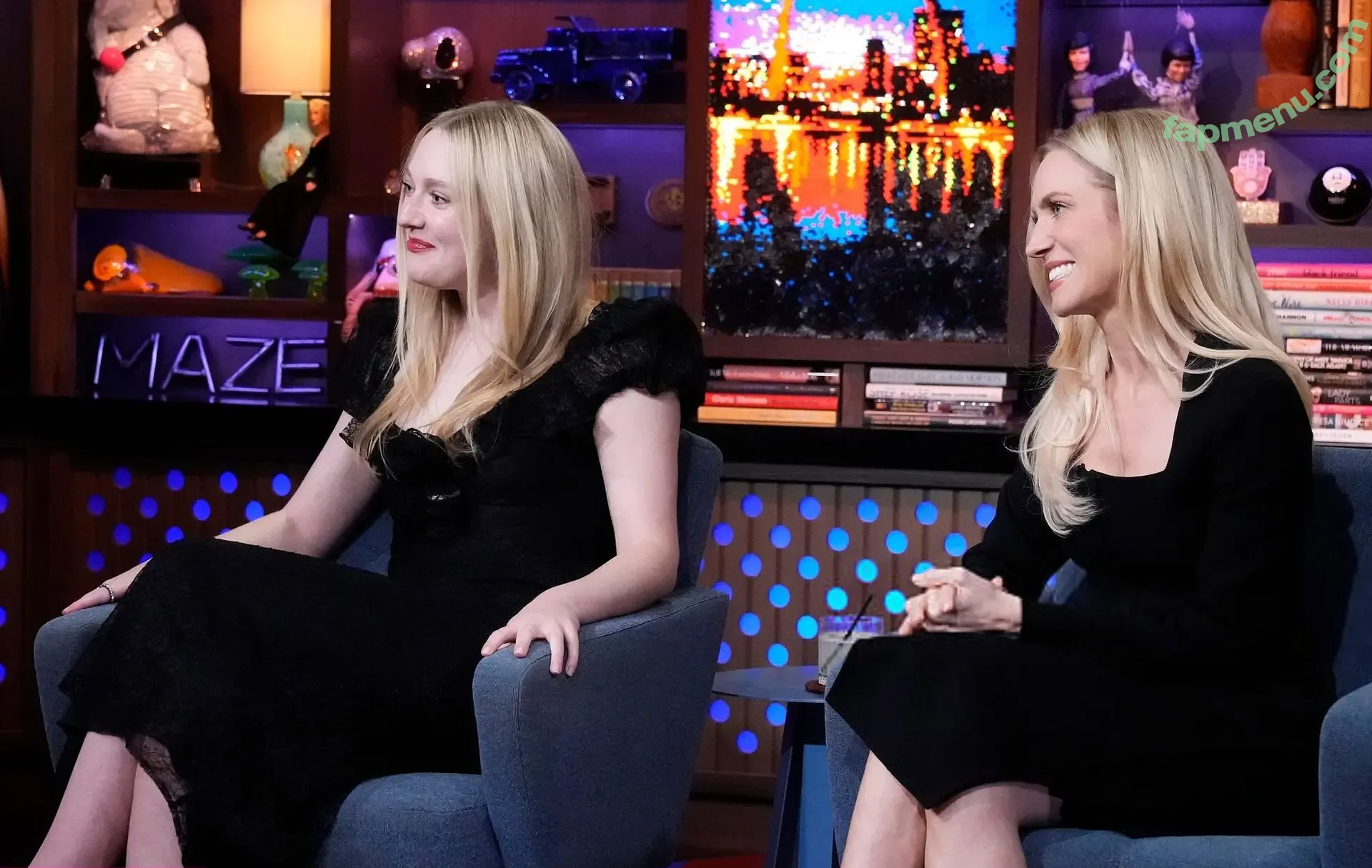 Dakota Fanning nude photo #0634 (dakota_fanning / dakotafanning)