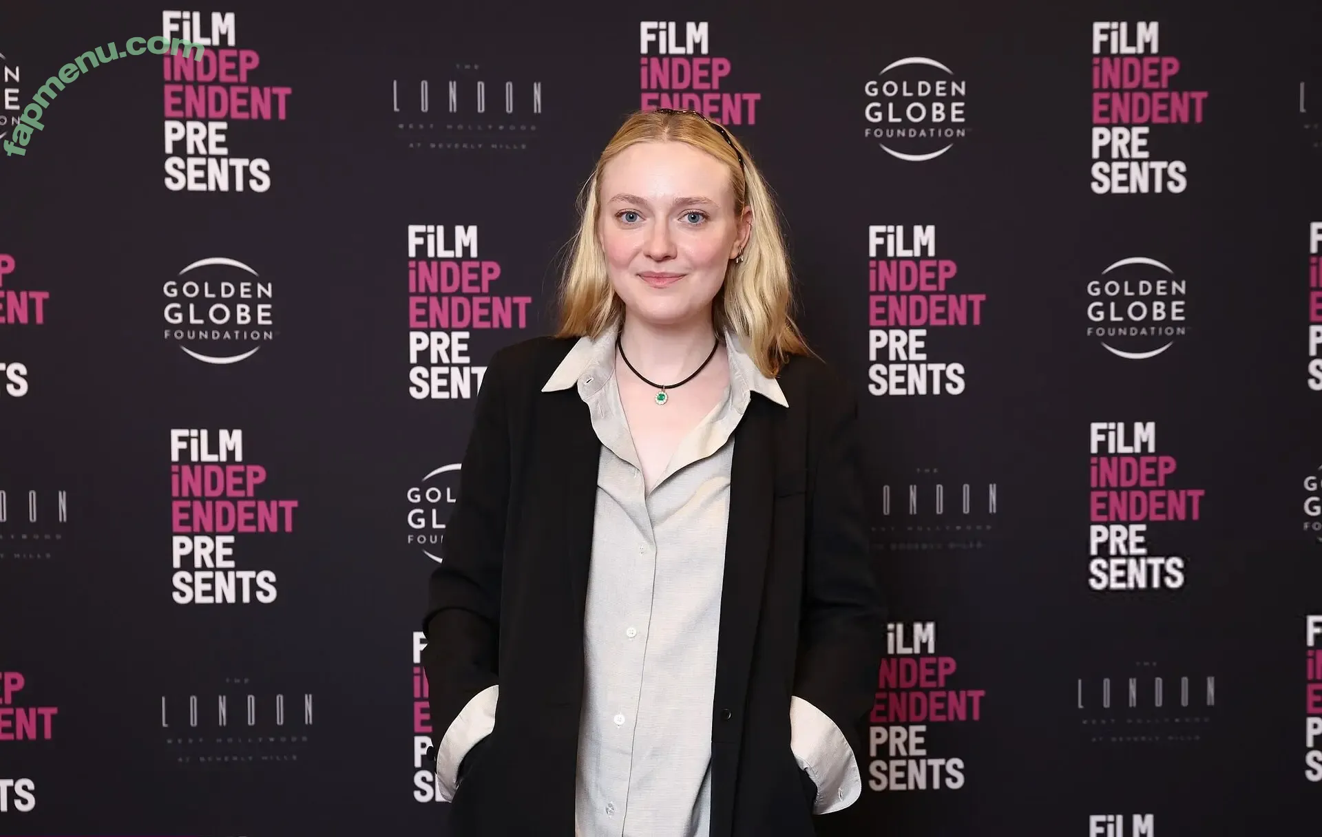 Dakota Fanning nude photo #0644 (dakota_fanning / dakotafanning)