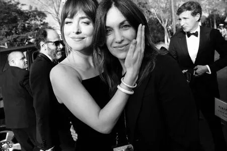 Dakota Johnson / dakotajohnson / isDakotaJohnson nude photo #0476