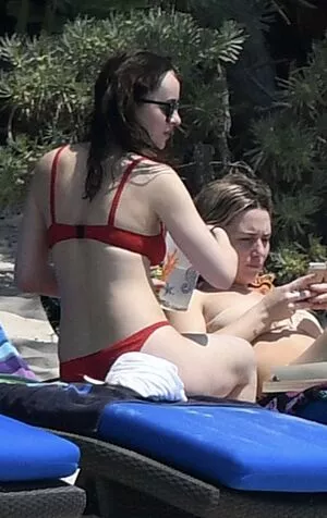 Dakota Johnson / dakotajohnson / isDakotaJohnson nude photo #0500