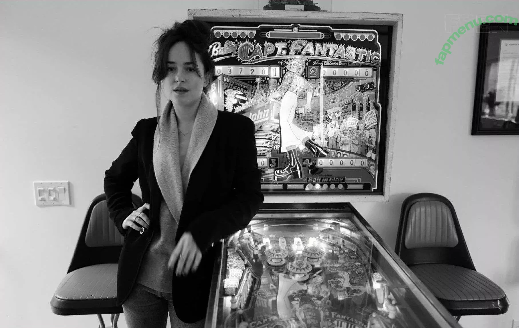 Dakota Johnson nude photo #0487 (dakotajohnson / isDakotaJohnson)
