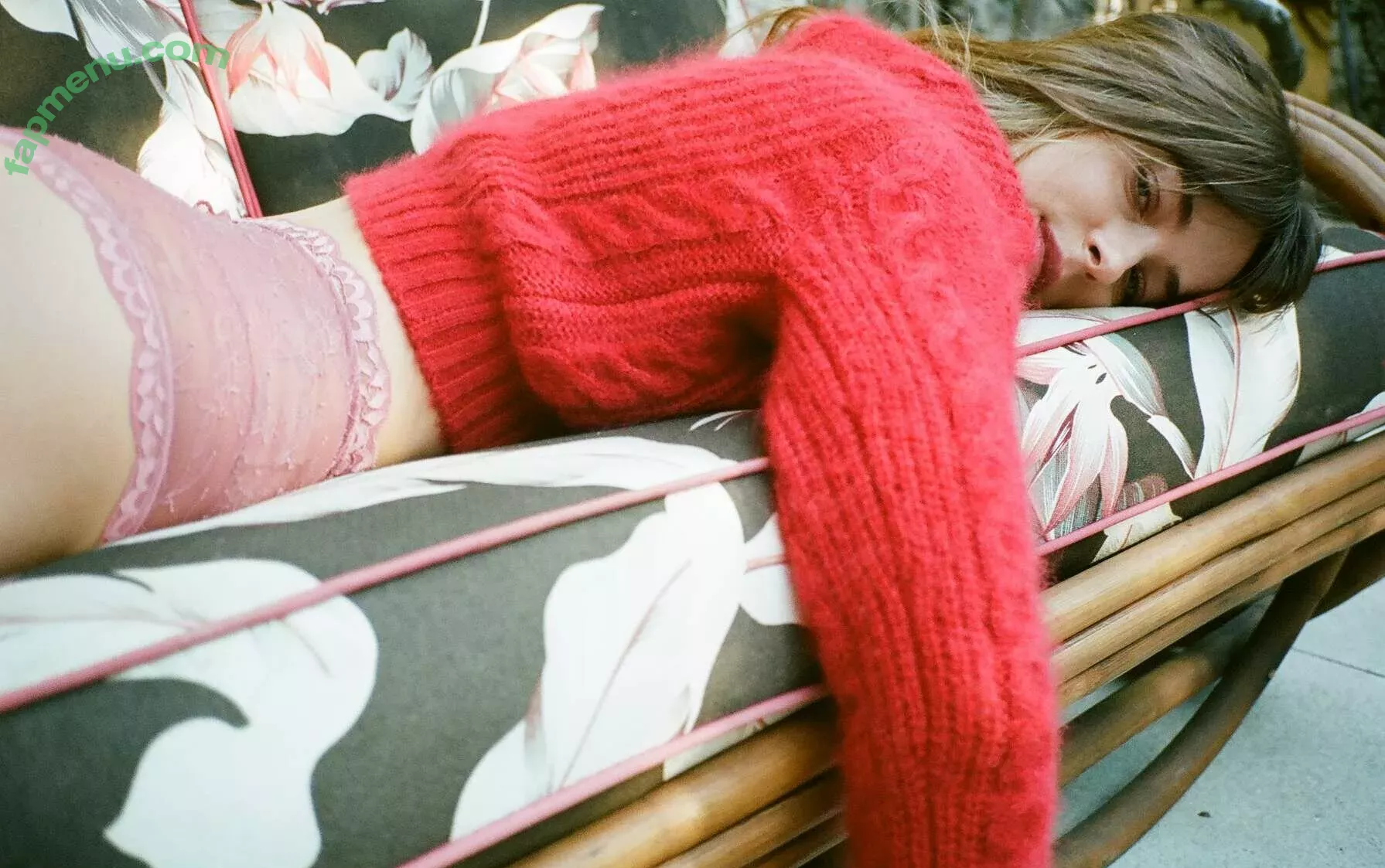 Dakota Johnson nude photo #0493 (dakotajohnson / isDakotaJohnson)