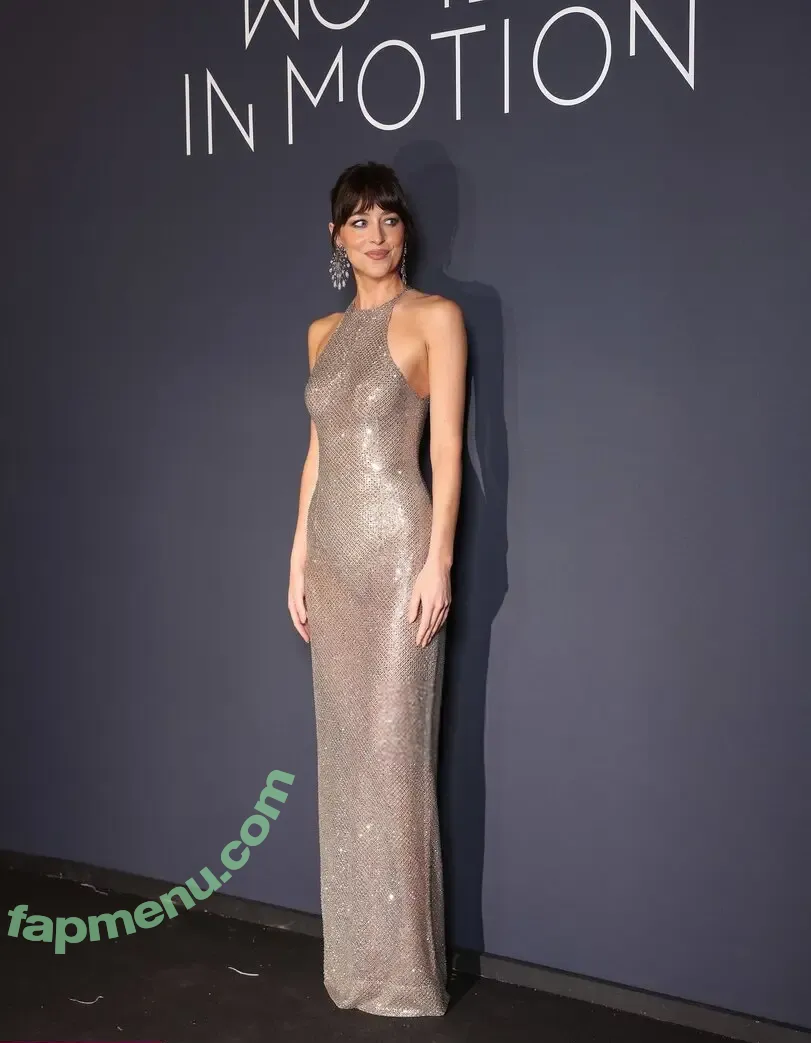 Dakota Johnson nude photo #1261 (dakotajohnson / isDakotaJohnson)