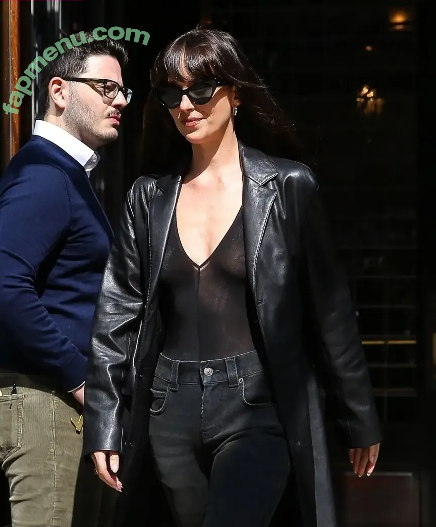 Dakota Johnson nude photo #1425 (dakotajohnson / isDakotaJohnson)