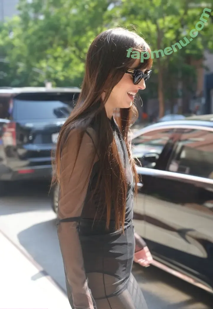 Dakota Johnson nude photo #1487 (dakotajohnson / isDakotaJohnson)