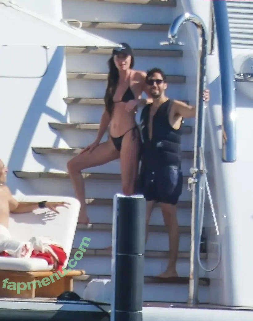 Dakota Johnson nude photo #1525 (dakotajohnson / isDakotaJohnson)