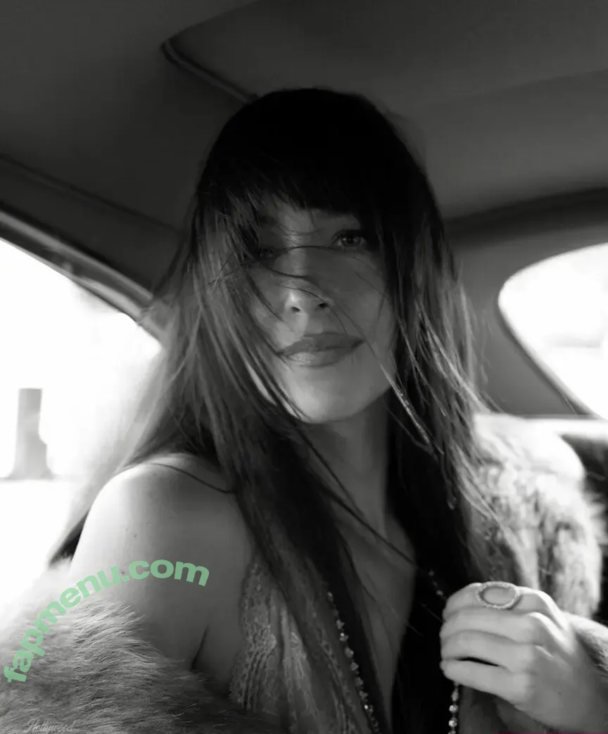 Dakota Johnson nude photo #1648 (dakotajohnson / isDakotaJohnson)