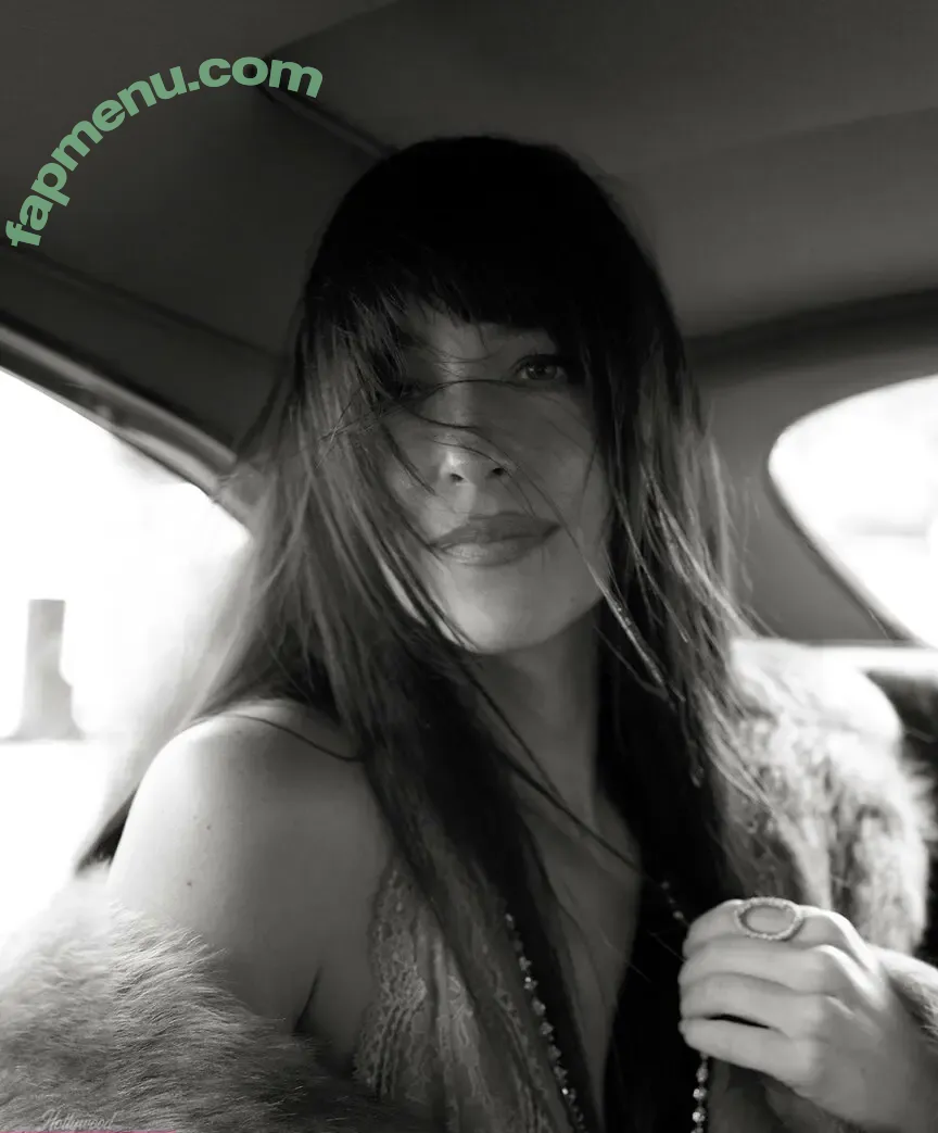 Dakota Johnson nude photo #1695 (dakotajohnson / isDakotaJohnson)