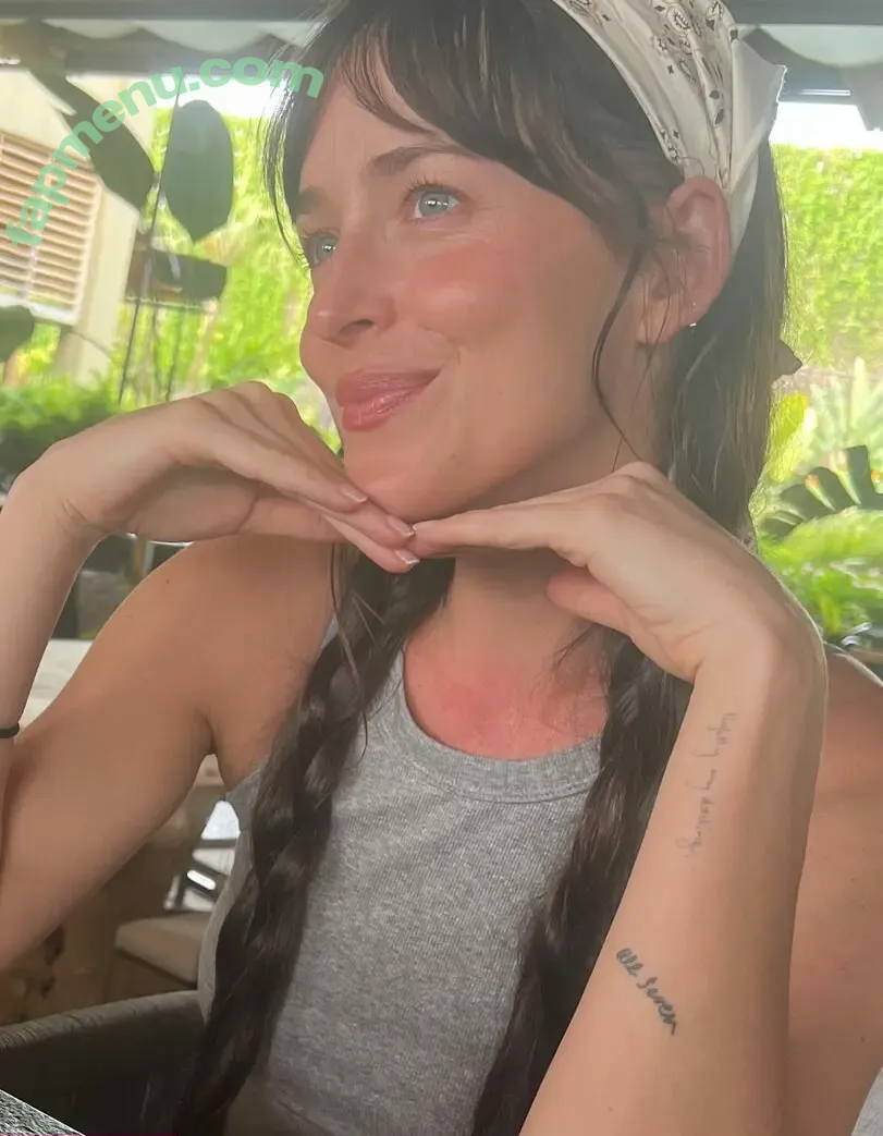 Dakota Johnson nude photo #1840 (dakotajohnson / isDakotaJohnson)