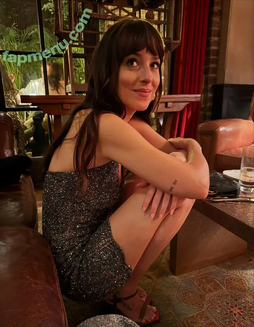 Dakota Johnson nude photo #1843 (dakotajohnson / isDakotaJohnson)