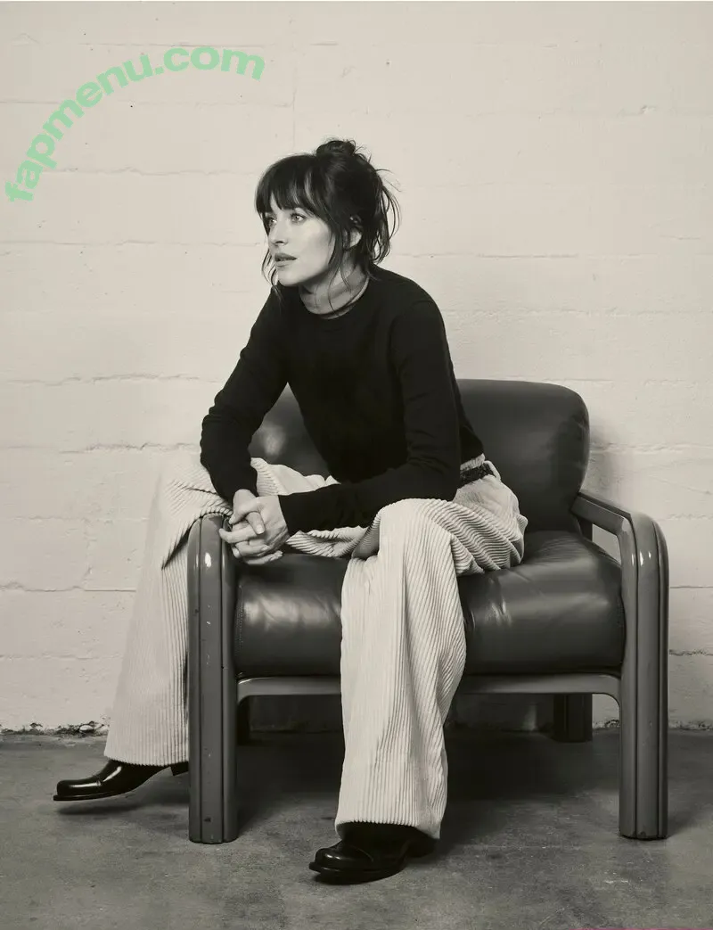 Dakota Johnson nude photo #1855 (dakotajohnson / isDakotaJohnson)