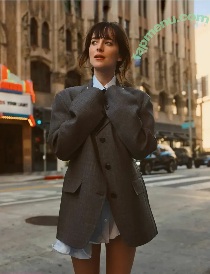 Dakota Johnson nude photo #1856 (dakotajohnson / isDakotaJohnson)