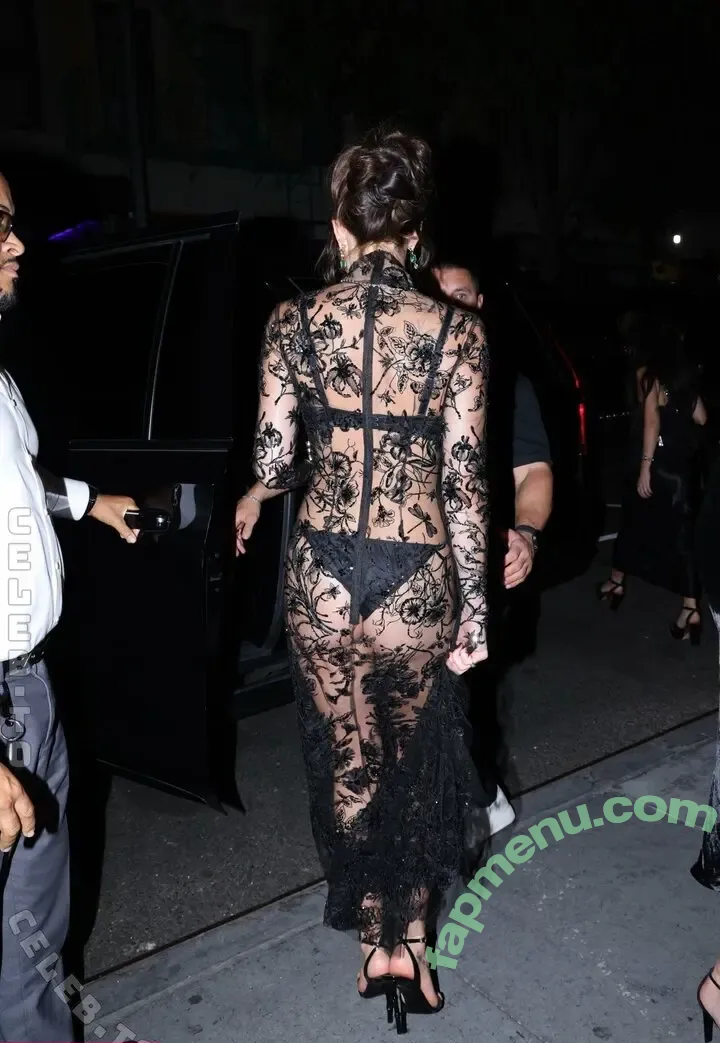 Dakota Johnson nude photo #1965 (dakotajohnson / isDakotaJohnson)