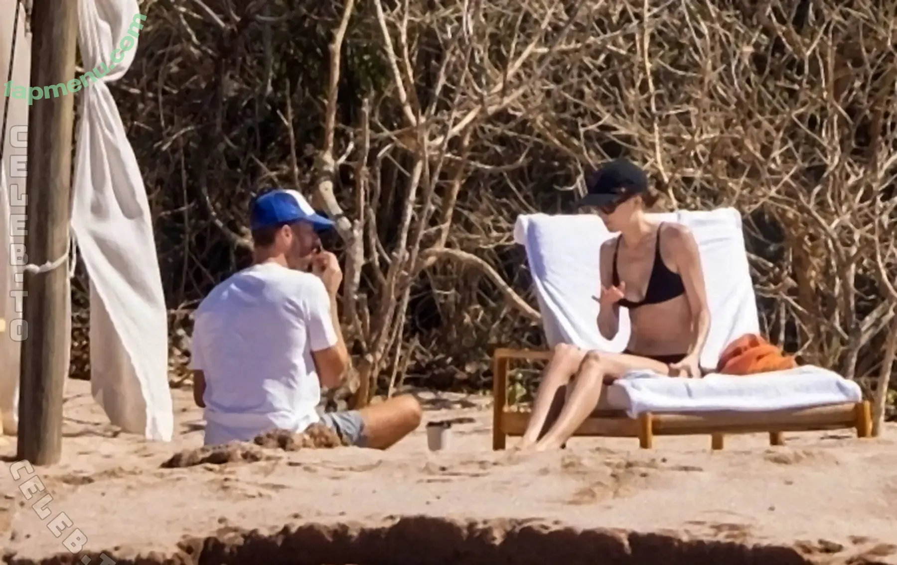 Dakota Johnson nude photo #1983 (dakotajohnson / isDakotaJohnson)