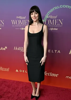 Dakota Johnson / dakotajohnson / isDakotaJohnson nude photo #2040