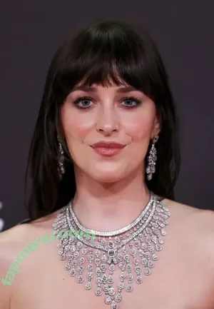 Dakota Johnson / dakotajohnson / isDakotaJohnson nude photo #2074