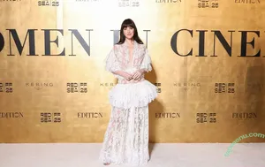 Dakota Johnson / dakotajohnson / isDakotaJohnson nude photo #2091