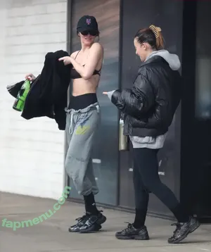 Dakota Johnson / dakotajohnson / isDakotaJohnson nude photo #2131