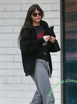 Dakota Johnson / dakotajohnson / isDakotaJohnson nude photo #2138