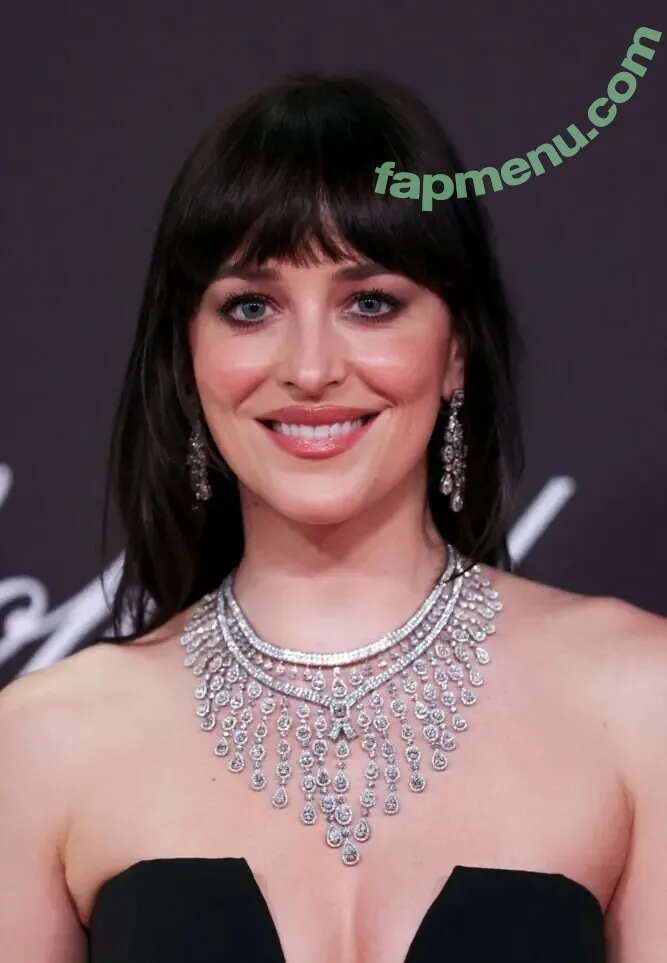 Dakota Johnson nude photo #2075 (dakotajohnson / isDakotaJohnson)