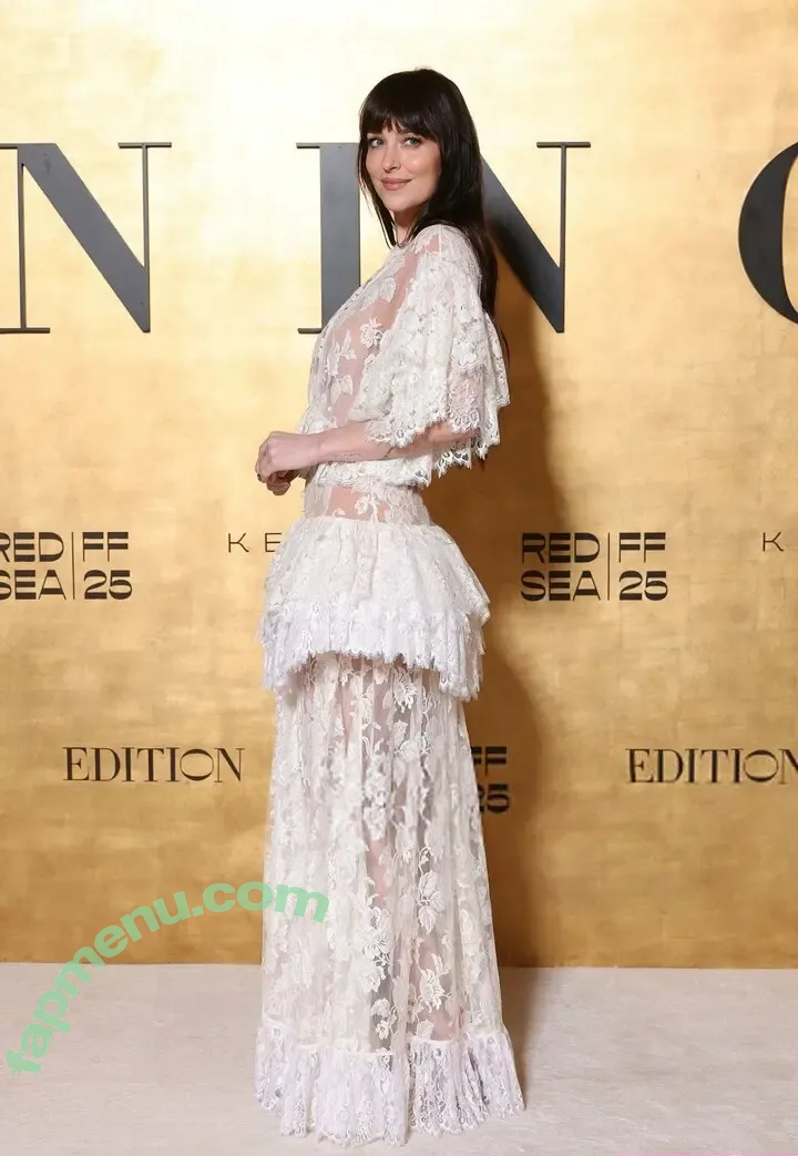 Dakota Johnson nude photo #2104 (dakotajohnson / isDakotaJohnson)