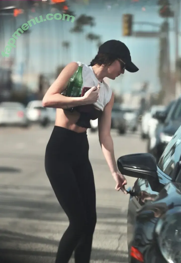 Dakota Johnson nude photo #2114 (dakotajohnson / isDakotaJohnson)