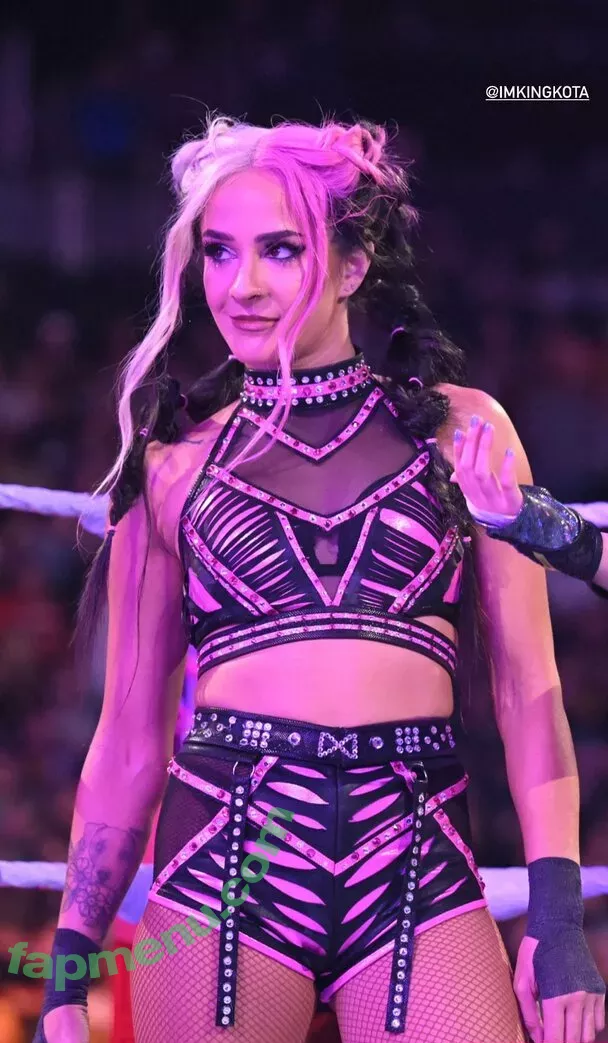 Dakota Kai nude photo #0200 (ImKingKota / WWE / dakota_kai / dakotakai___)