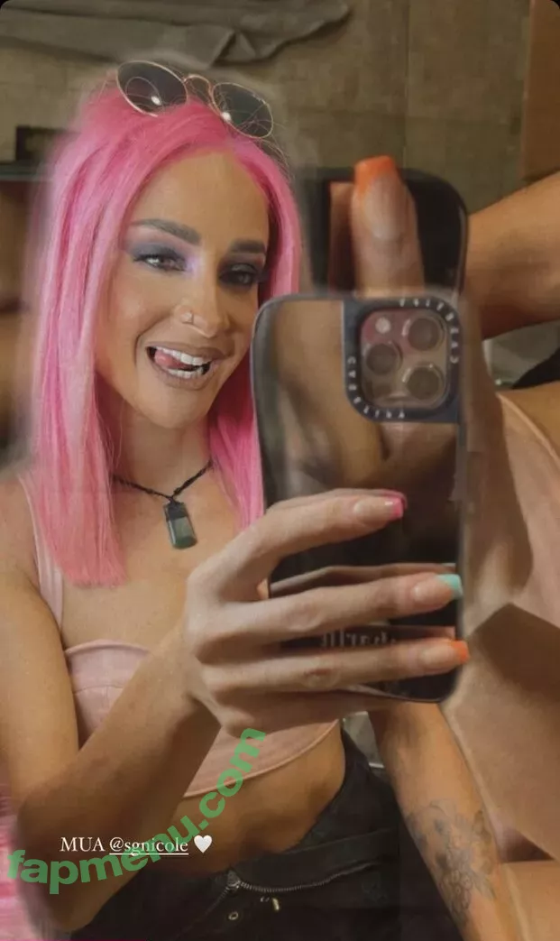 Dakota Kai nude photo #0298 (Charlie Girl / dakota_kai / imkingkota)
