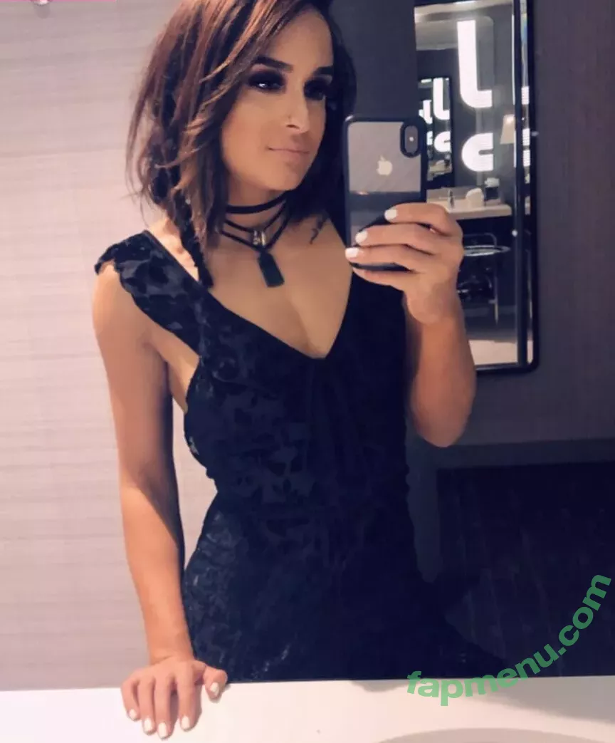 Dakota Kai nude photo #0404 (Charlie Girl / dakota_kai / imkingkota)