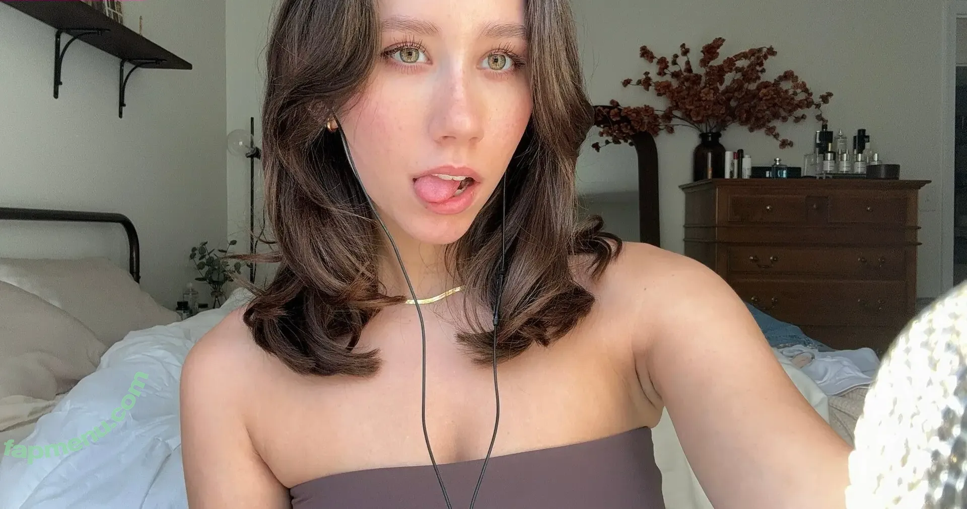 dakotabasmr nude photo #0028 (Dakota Bell / dakotaasmryt)