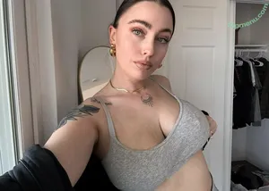 dakotahblue / dakotahbluee nude photo #0013