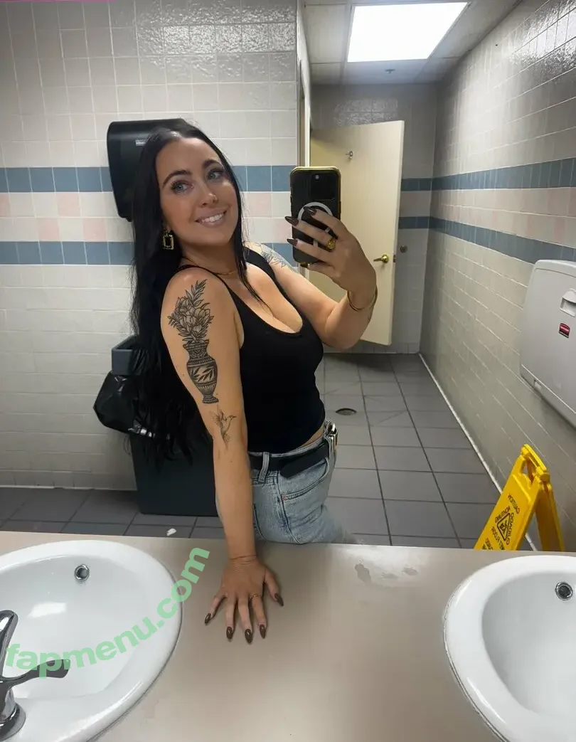 dakotahblue nude photo #0024 (dakotahbluee)