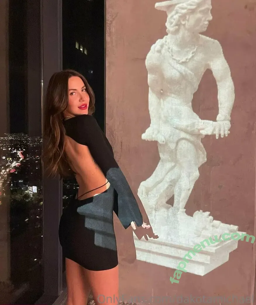 dakotamichael nude photo #0014 (dakotamichaelwest)