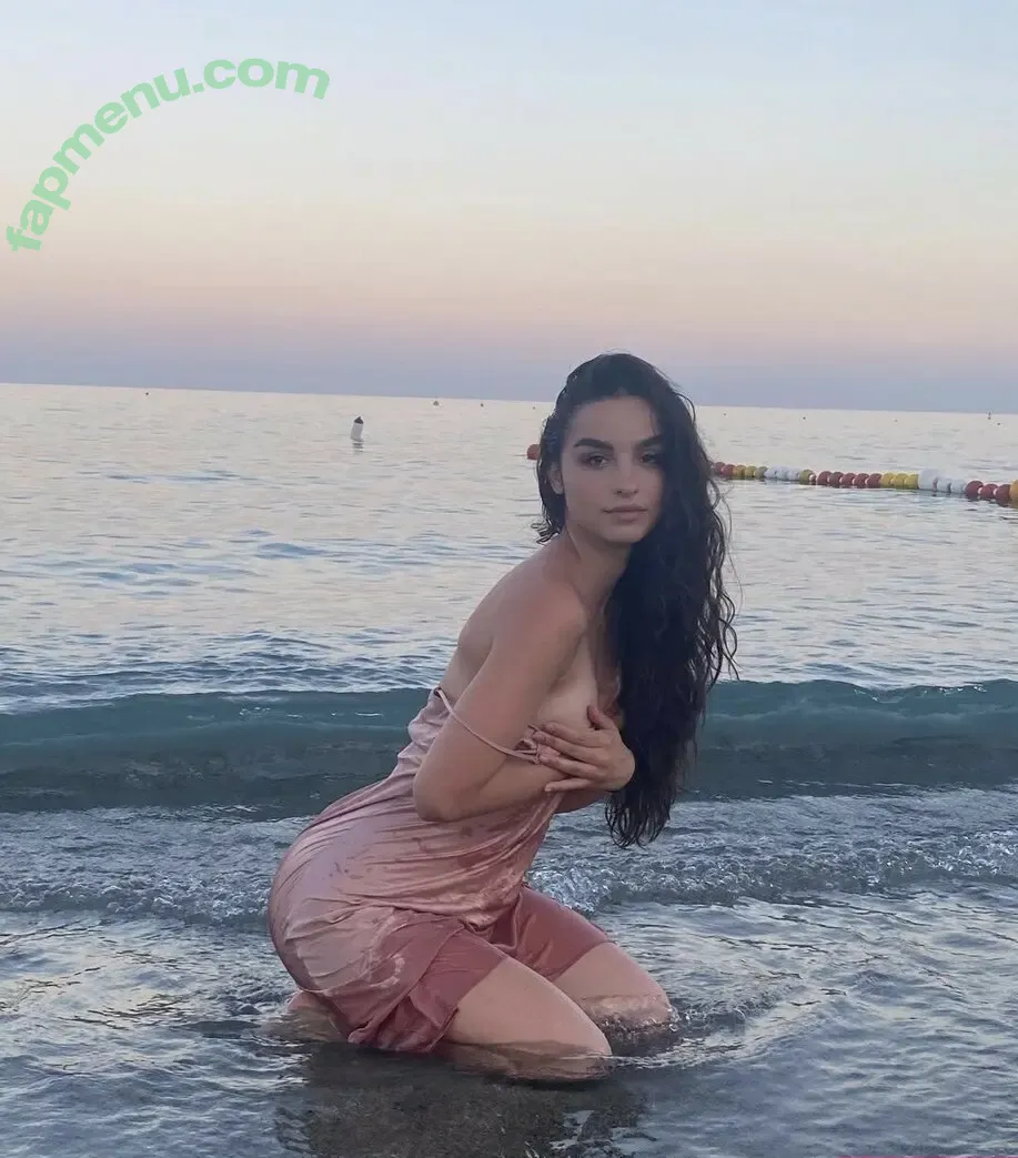 Dalila Anna Stabile nude photo #0041 (dalilaannaa)