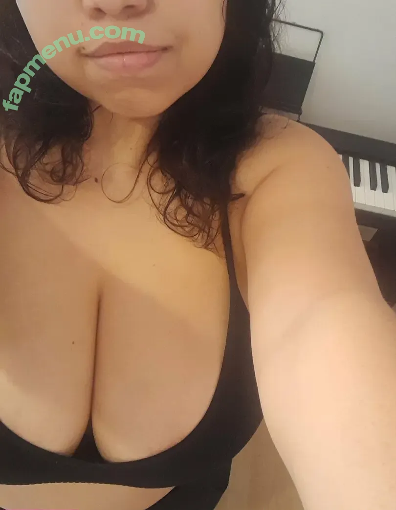 dalilad nude photo #0040 (dalilarad)